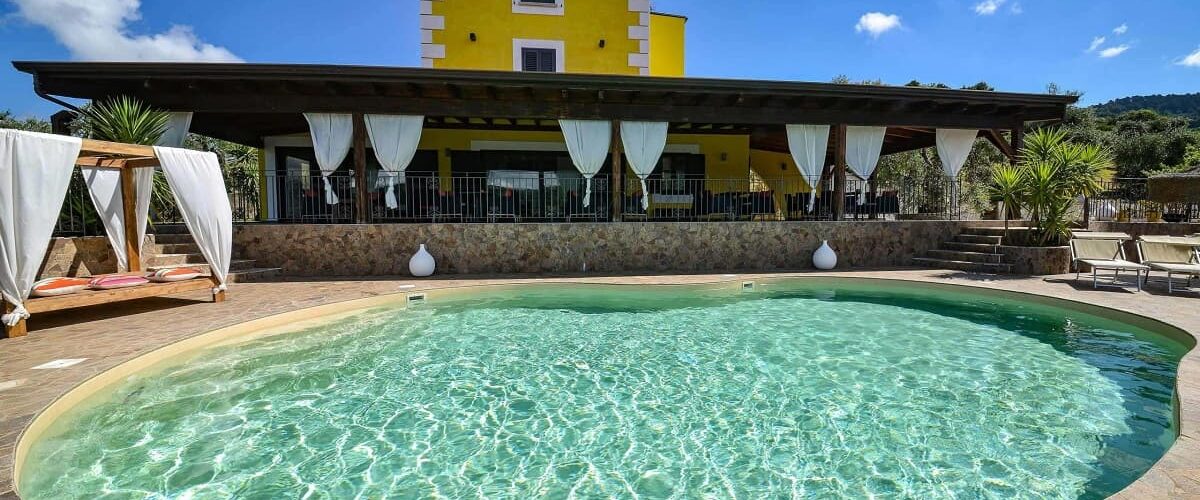 Будівництво стаціонарних басейнів від Modern Pools