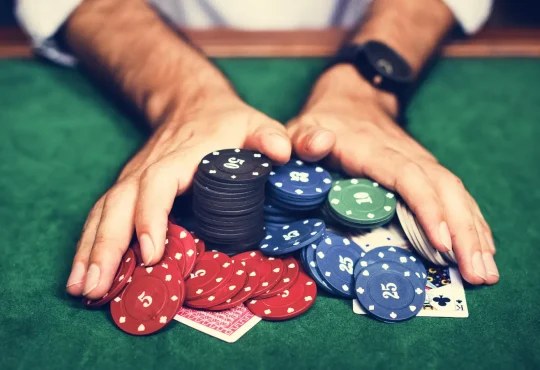 Основы выбора лучшего сайта для игры в покер